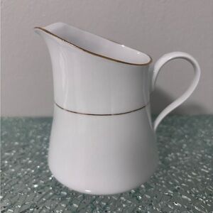 S.H.I. Golden Reflections Fine China Creamer Cup ~Excellent perfect condition